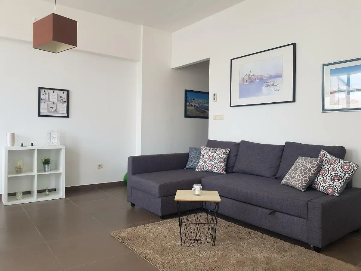 Apartments Luce Trogir 0*,