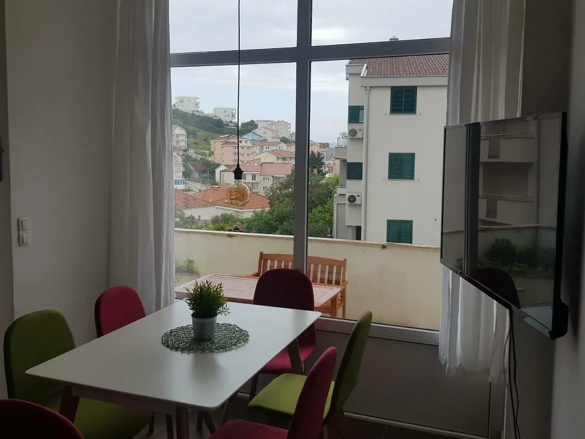 טרוגיר Apartments Luce 0*,  קרואטיה